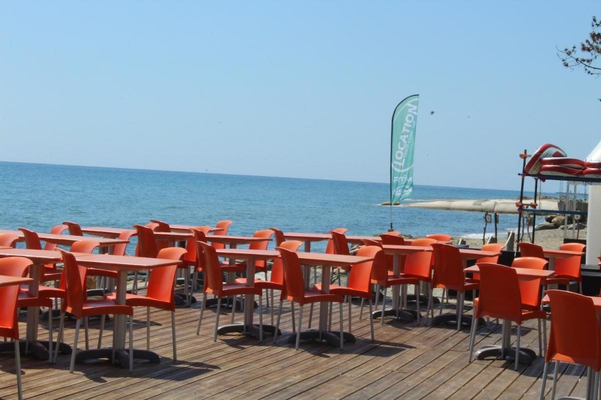 Bord de mer, pieds dans l'eau, vue panoramique Villa San-Nicolao Esterno foto