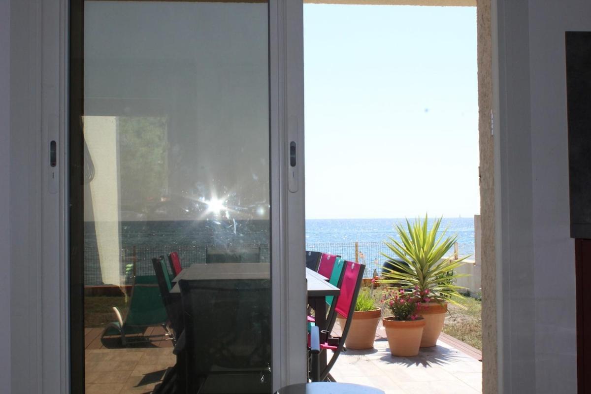 Bord de mer, pieds dans l'eau, vue panoramique Villa San-Nicolao Esterno foto