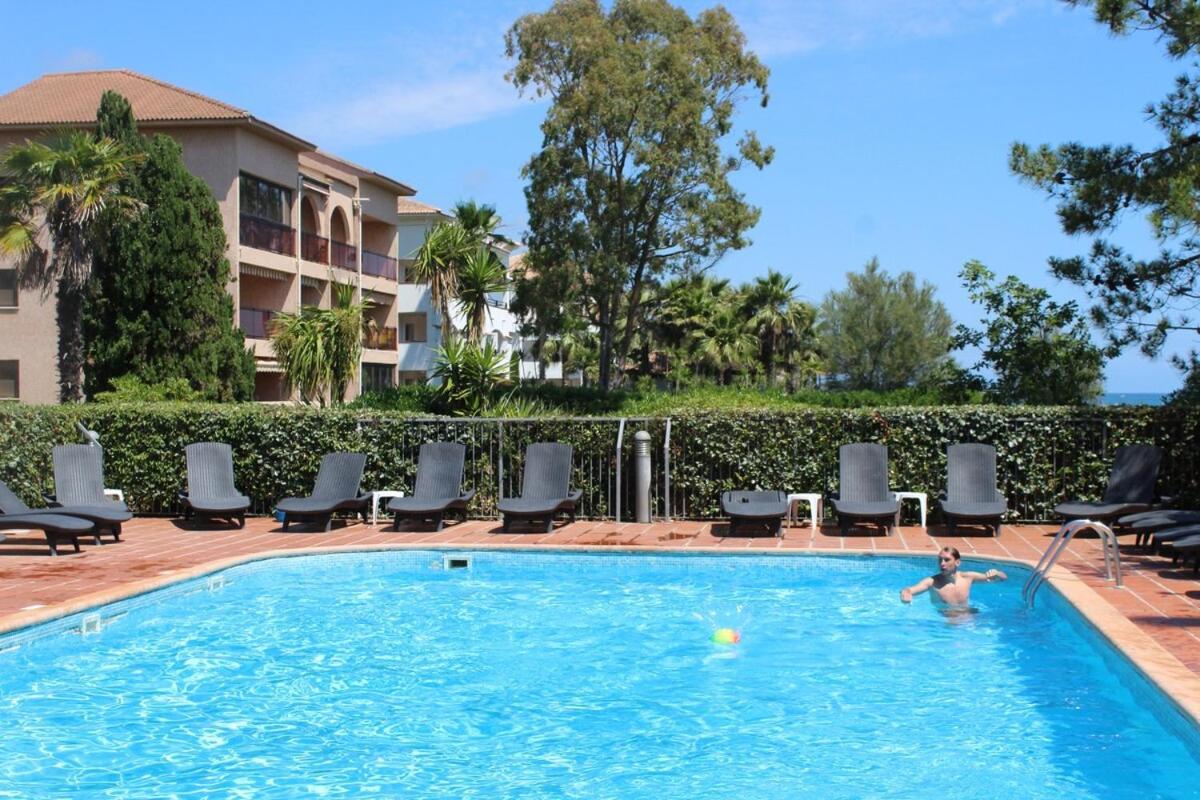 Bord de mer, pieds dans l'eau, vue panoramique Villa San-Nicolao Esterno foto