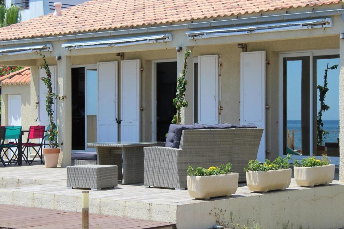 Bord de mer, pieds dans l'eau, vue panoramique Villa San-Nicolao Esterno foto